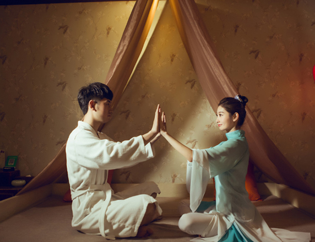 上海静安水疗与创造力：当大脑在漂浮中重启